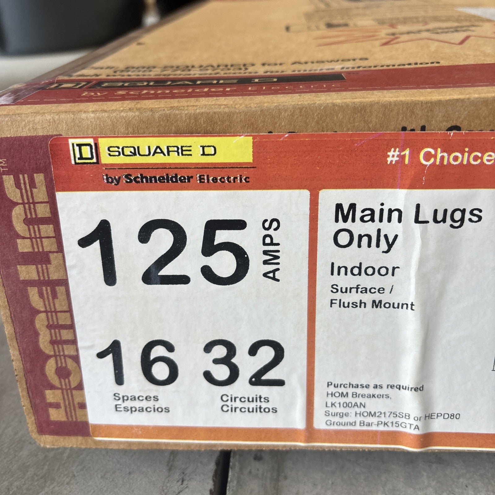   NEW   Square D HOM1632L125PC 125 Amp Load Center 16 Space 32 Circuit Indoor2