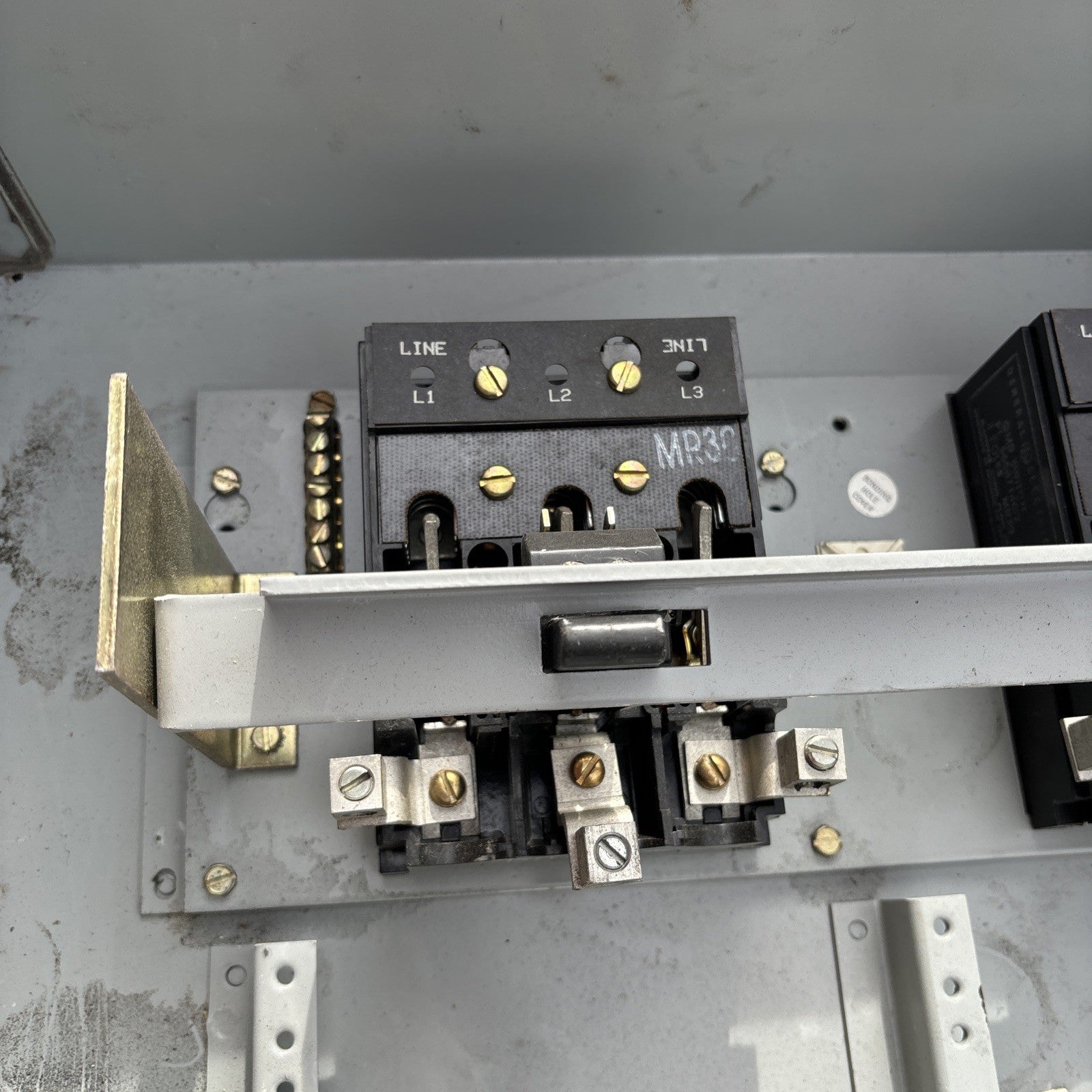 General Electric THN6661 Model 10 Heavy Duty Safety Switch 30A 600VAC #13