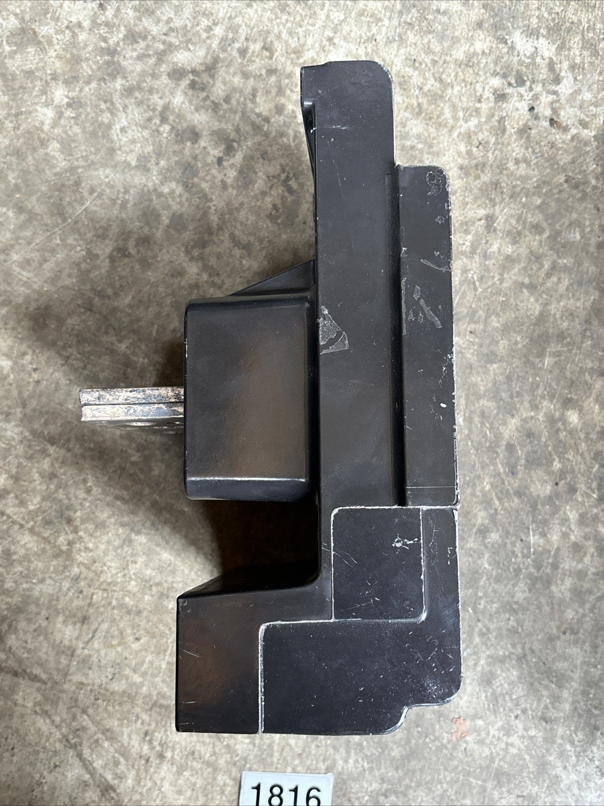 701442   BLACK UPPER POLE BASE MOLDING INSULATOR7