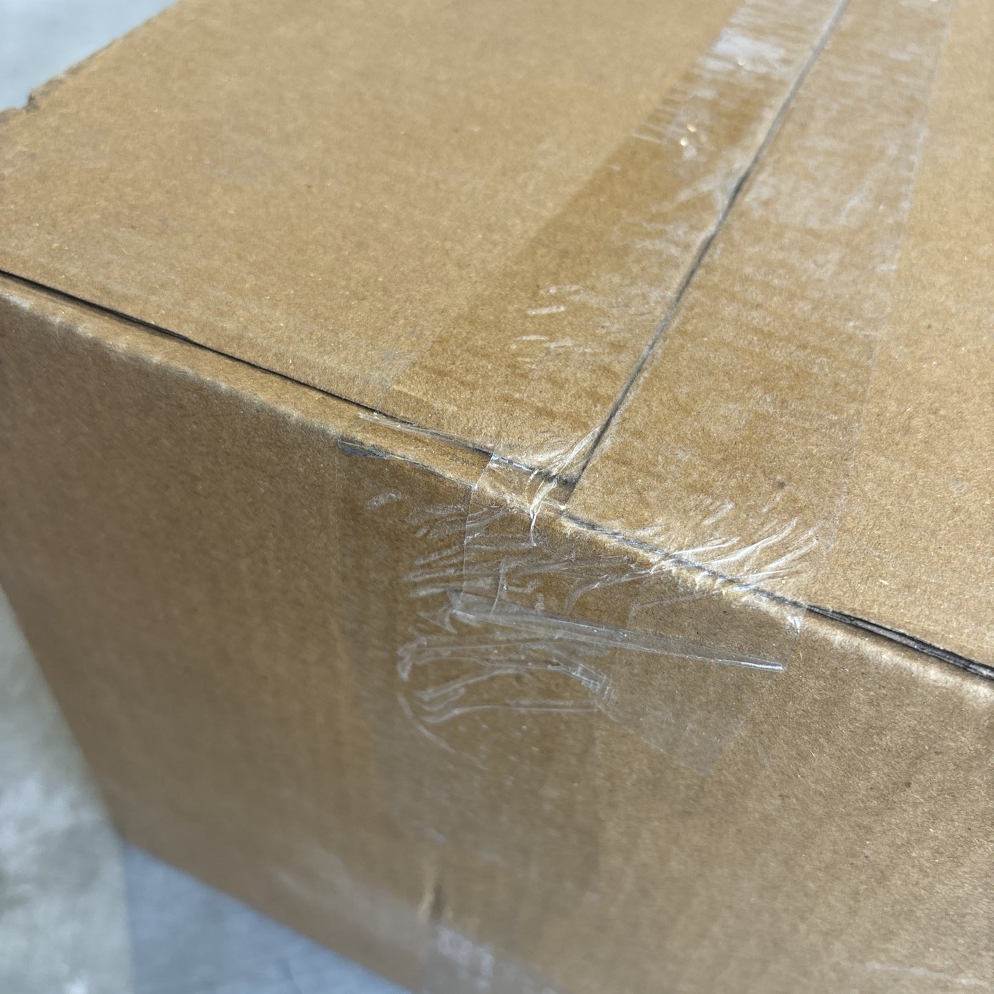 BOX OF 50 NEER LR-75DCG 3/4" ALL-IN-ONE CONDUIT BODY WITH COVER & GASKET3