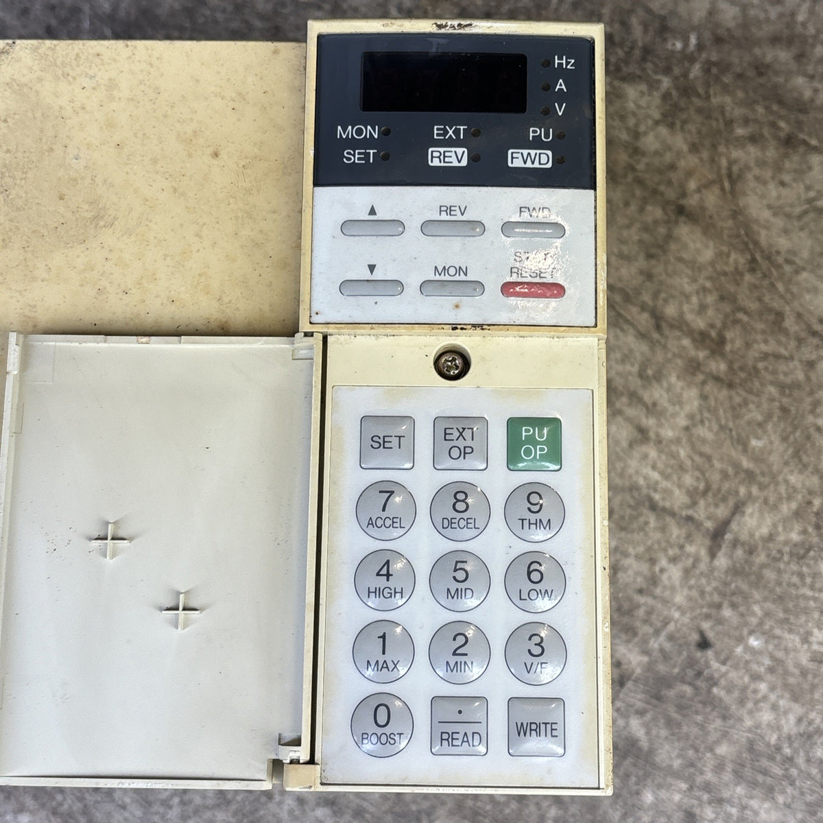 Mitsubishi FR A044 3.7K UL 5.0Hp Frequency Drive with FR PU03E Parameter Unit1