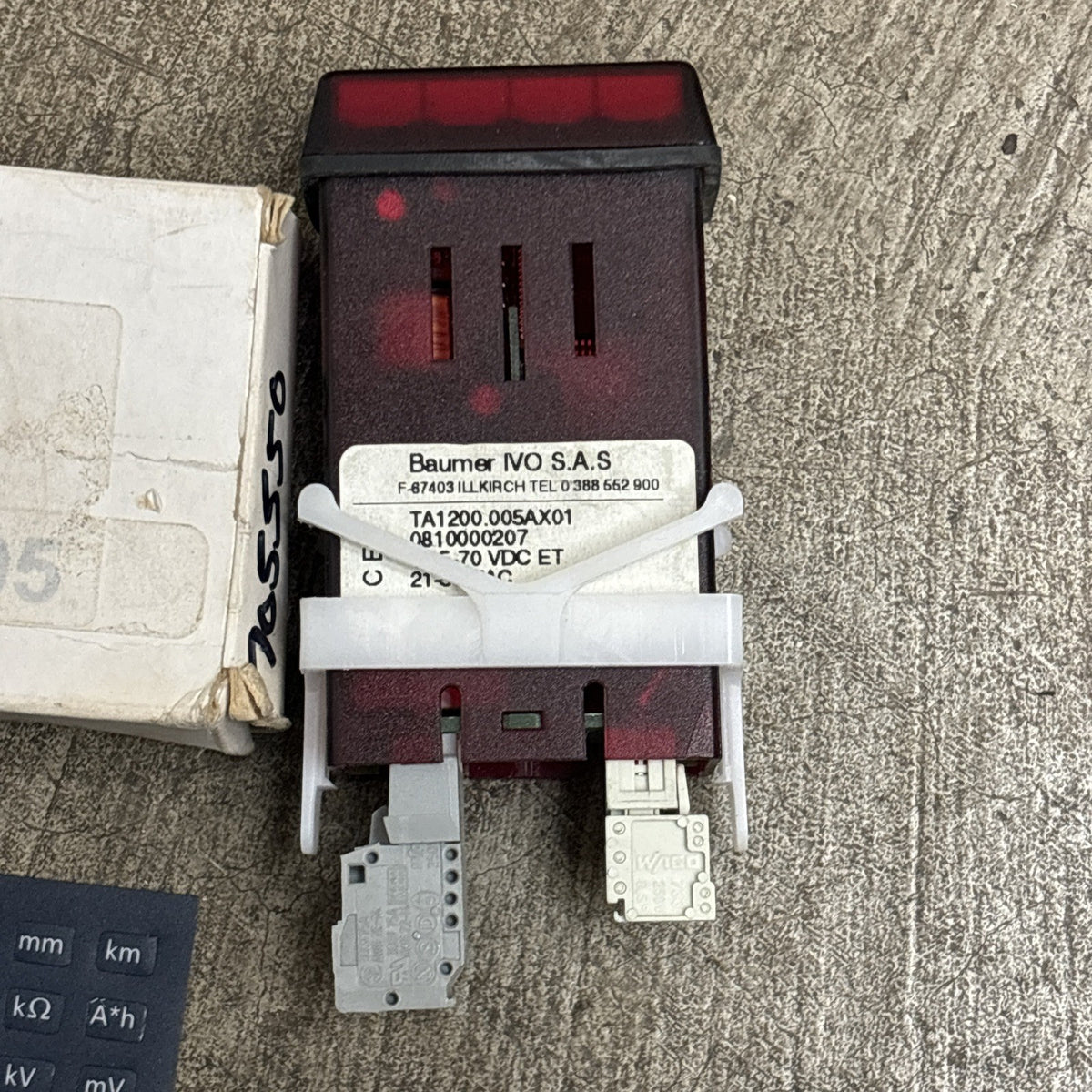 BAUMER TA1200.005AX01 , TA1200 4 Digit 10.5 70Vdc Counter2