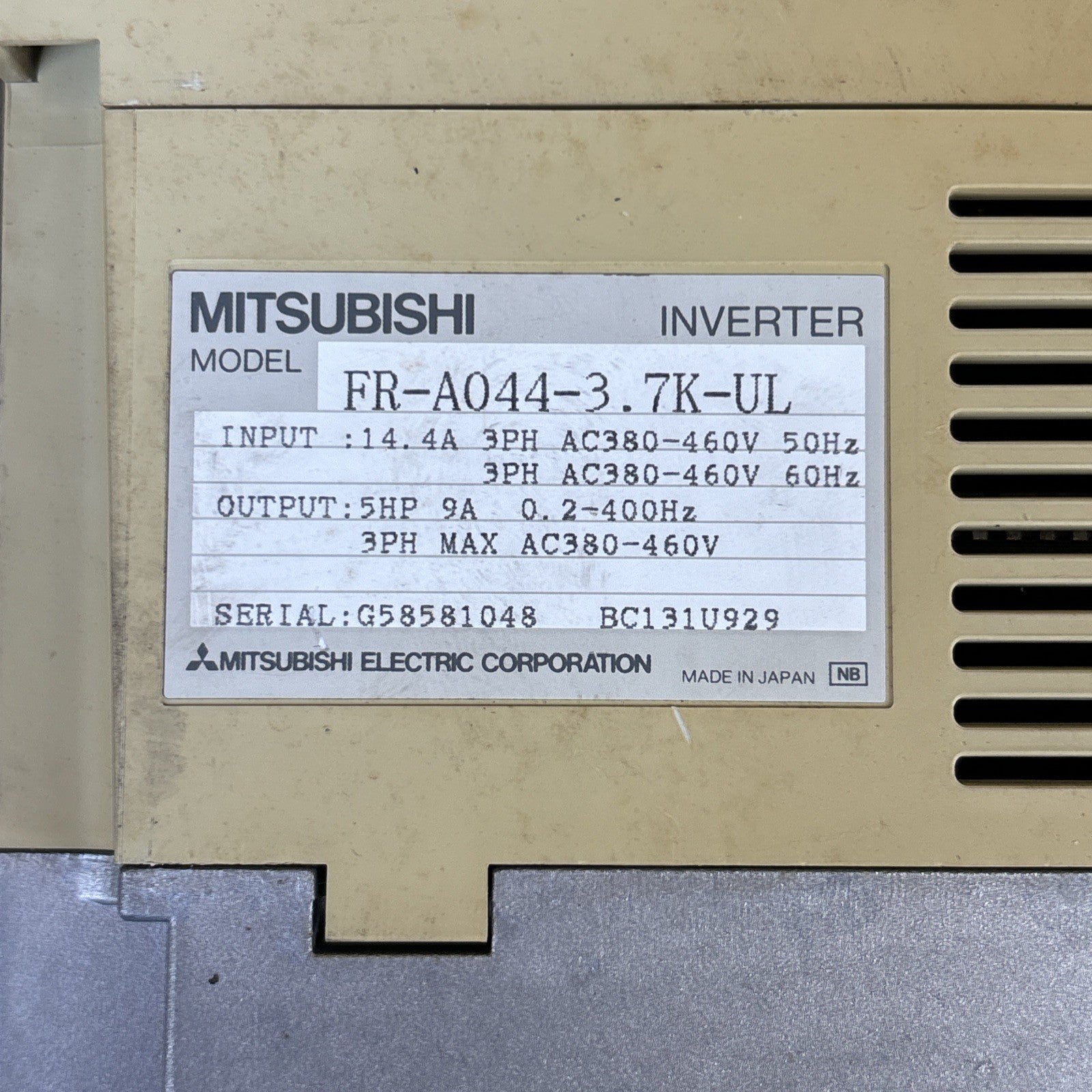 Mitsubishi FR A044 3.7K UL 5.0Hp Frequency Drive with FR PU03E Parameter Unit3