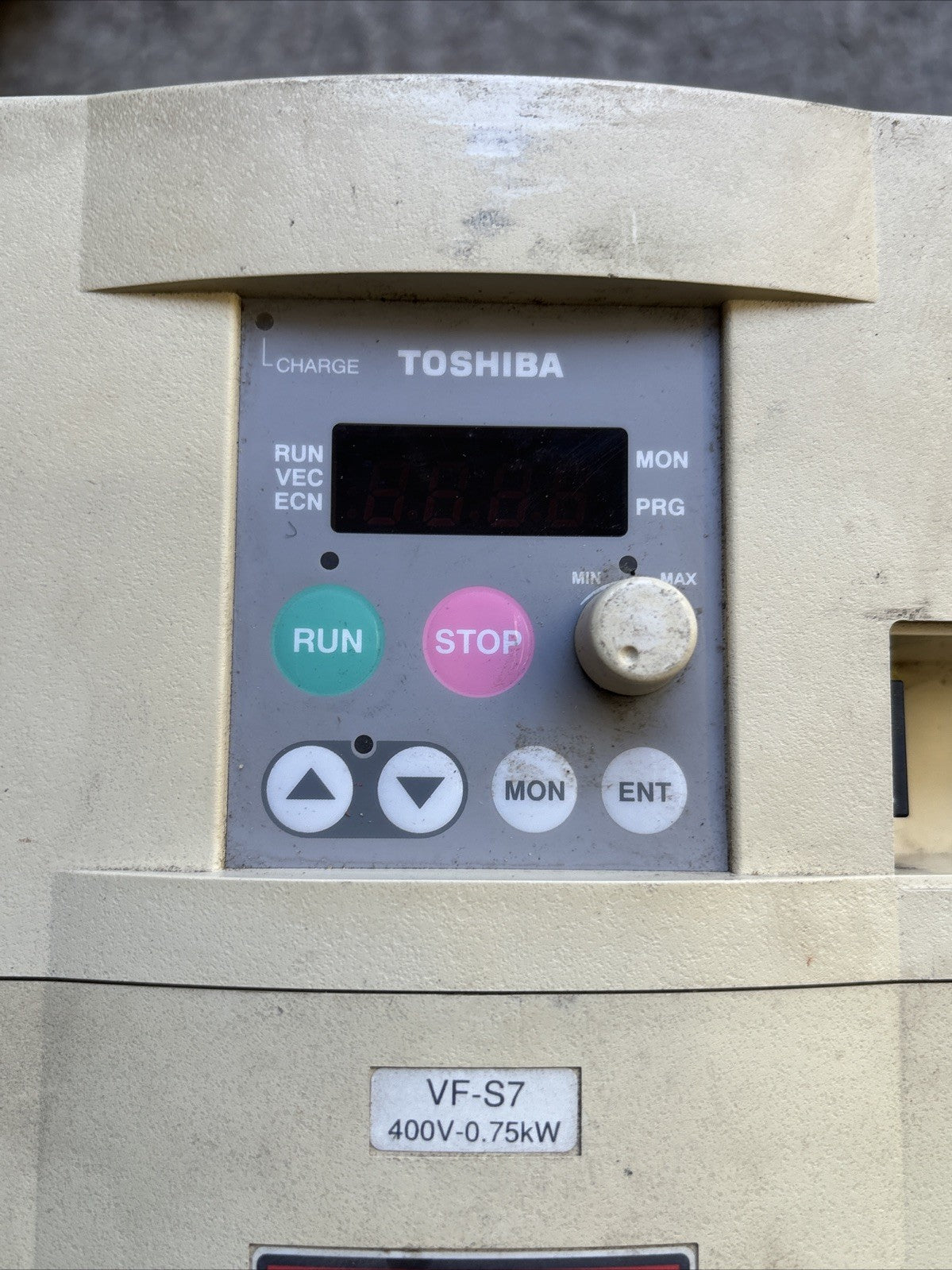 TOSHIBA VFS7 4015UPL (1) DRIVE1