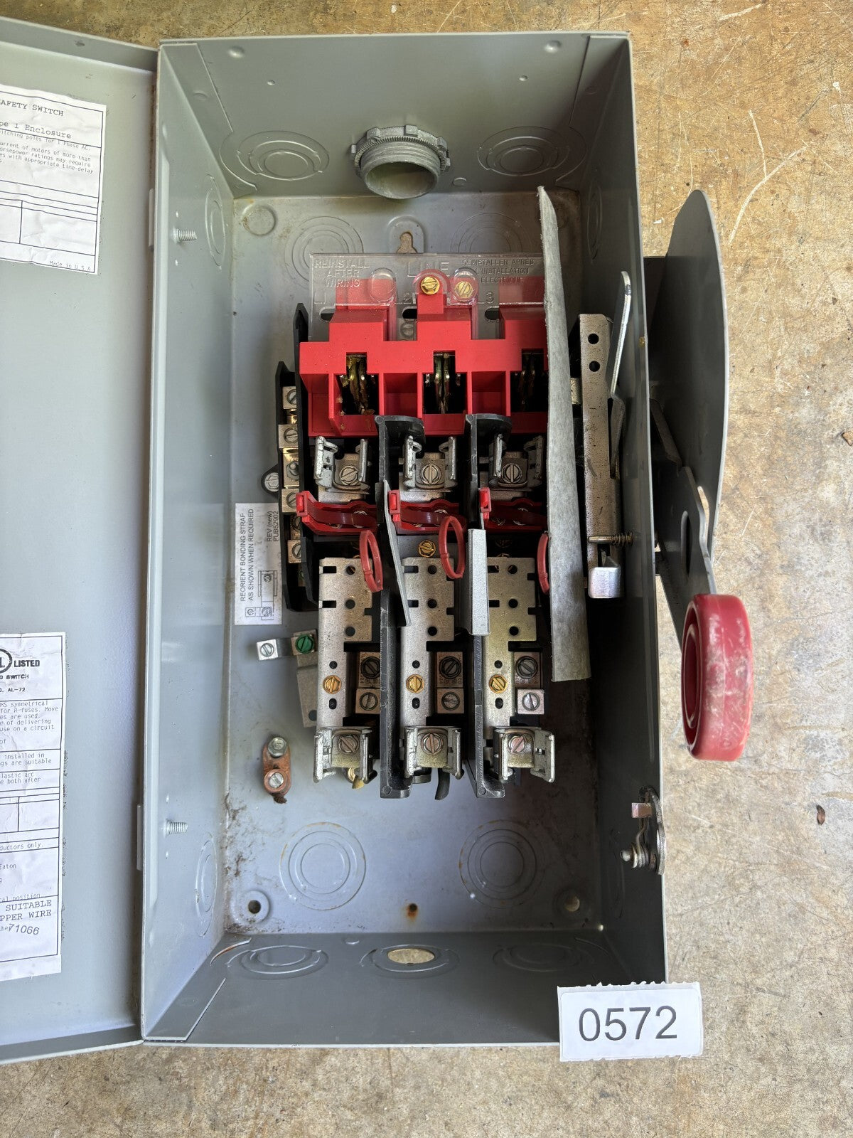 Eaton DH362NGK Heavy Duty Safety Switch 60 Amp 600 Vac1