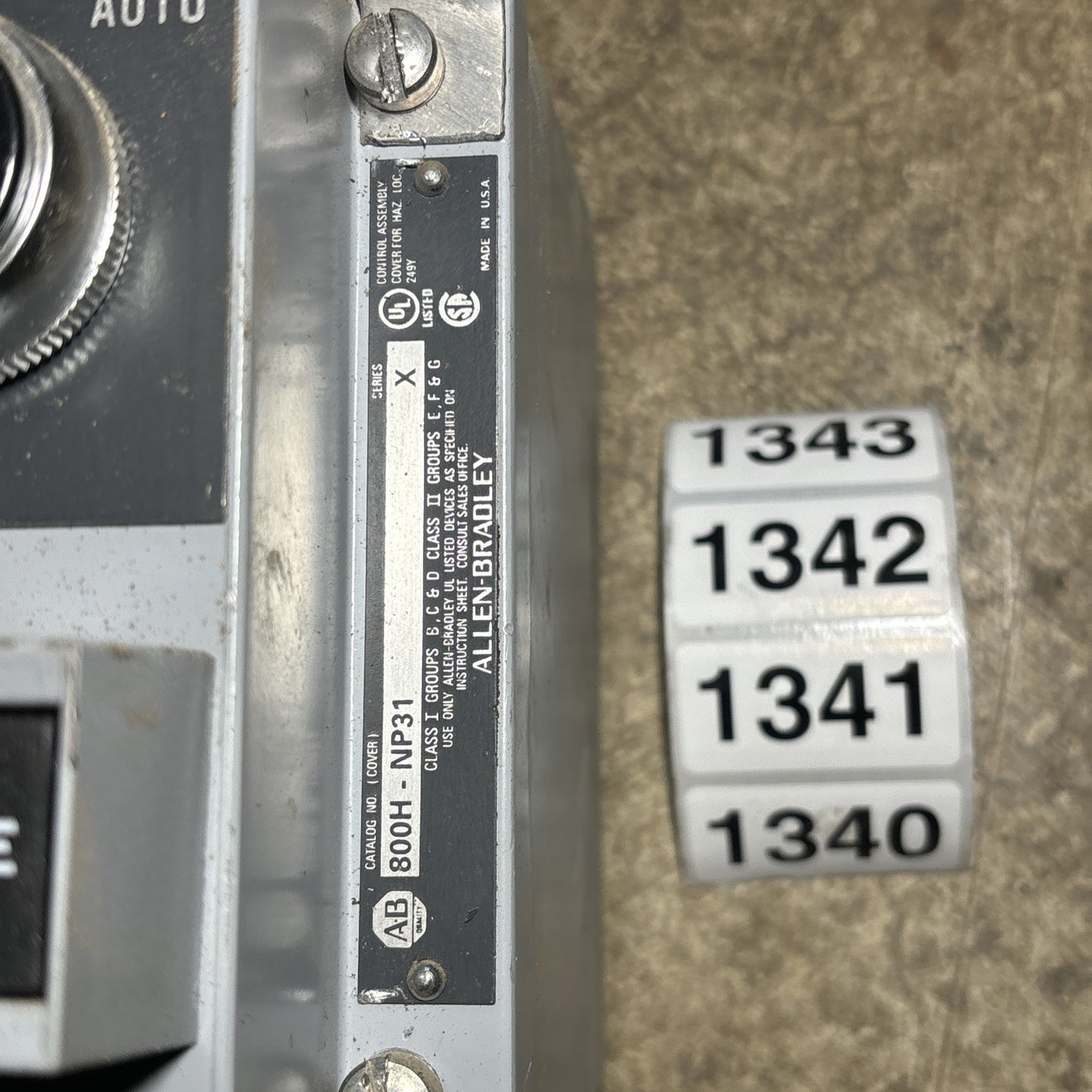 AllenBradley Cat 800H NP31, Bulletin 80, 800h DPH22AAXX57 Control Switch Station1