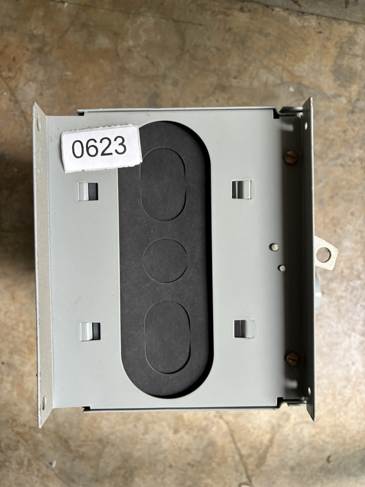 Westinghouse FDPS364R Fusible Panel Mount Switch 200 Amp 3 Pole 600 Vac7