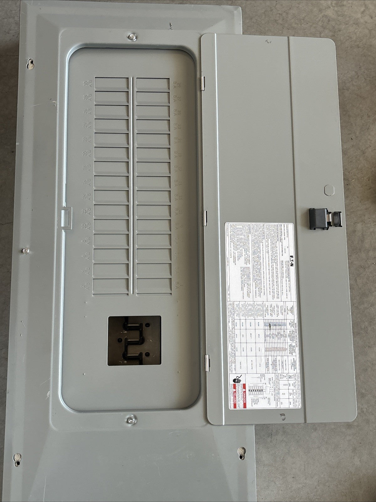 Eaton BRP30B150R Loadcenter 150A Main Breaker NEMA 3R 30 Space 60 Circuit1