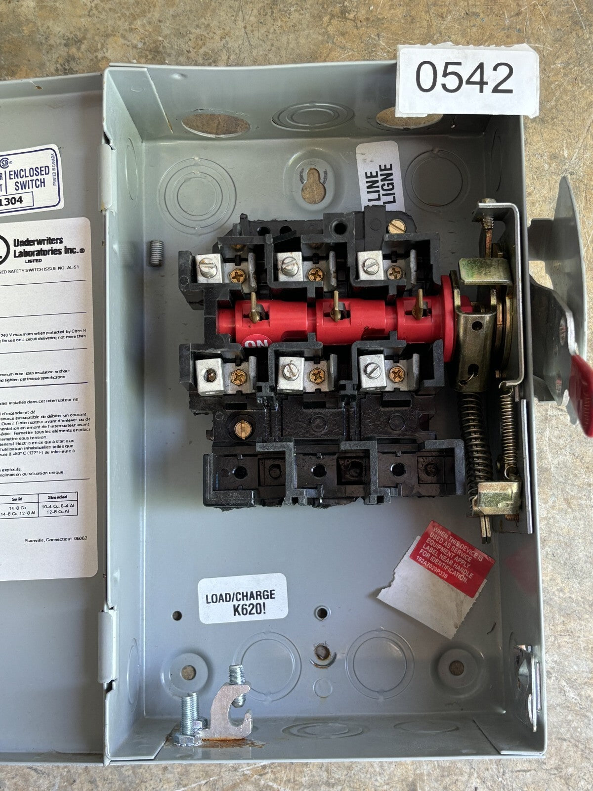 General Electric TGN3321 General Duty Safety Switch 30 Amp 240 Vac1