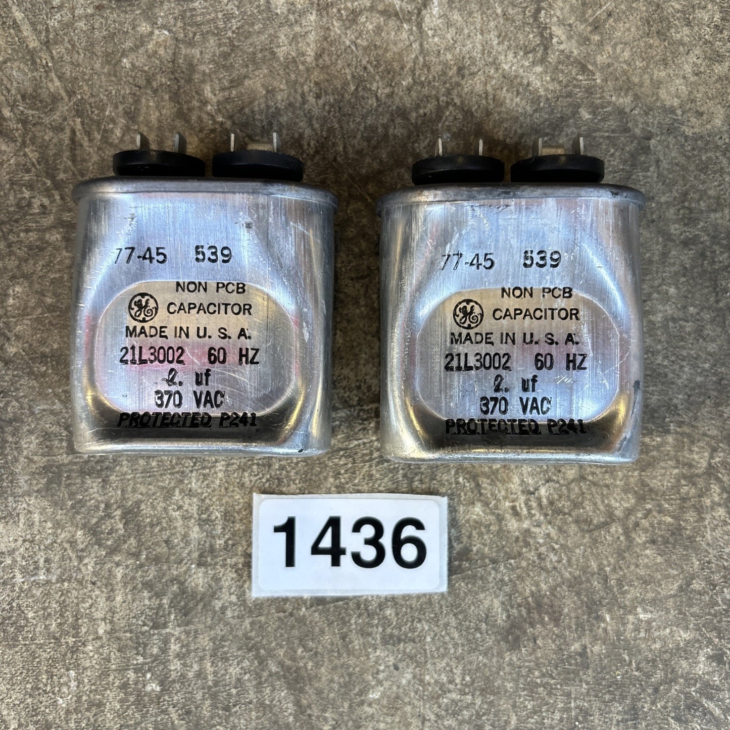 Lot Of 2 General Electric 2UF 21L3002 370VAC Motor Run GE Capacitor0