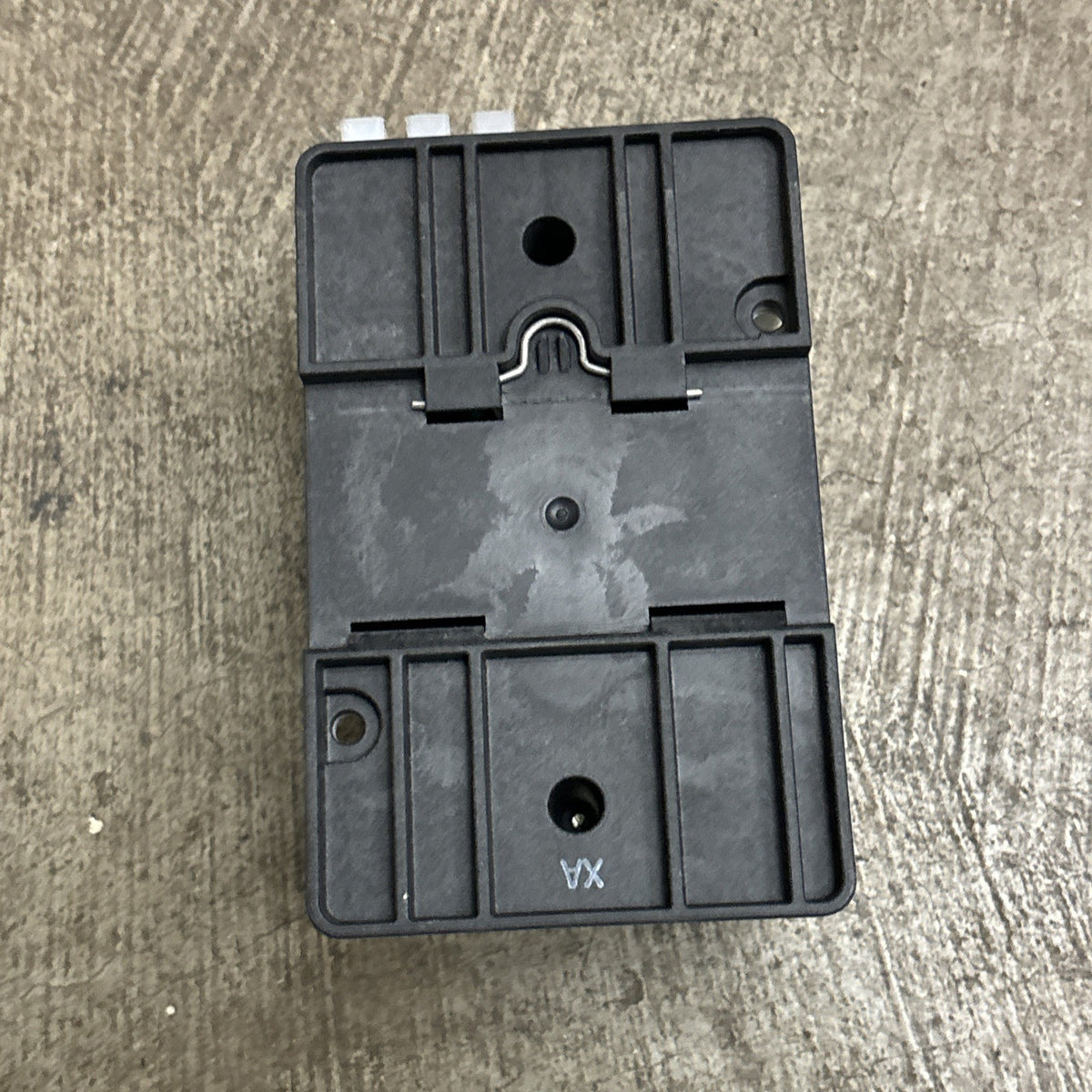 Allen Bradley 1492 REC15G Ser. A GFCI Receptacle (Tote 2)2
