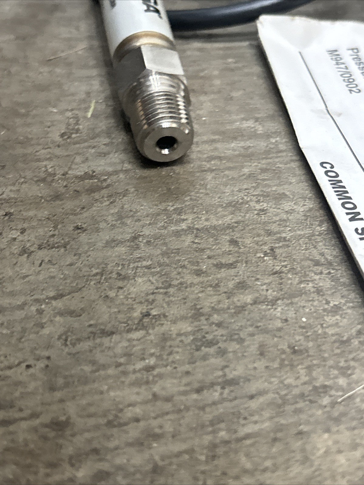 OMEGA ENGINEERING PX603 060G5V / PX603060G5V Transducer 0 60 Psi Range 1 5 VDC4