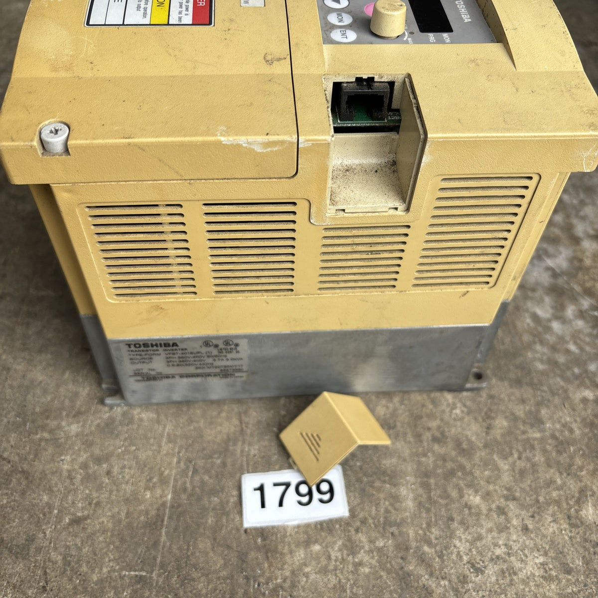 TOSHIBA VFS7 4015UPL (1) DRIVE6
