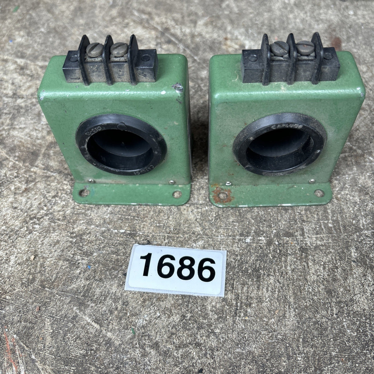 Lot Of 2 CURRENT SENSOR  420L4
