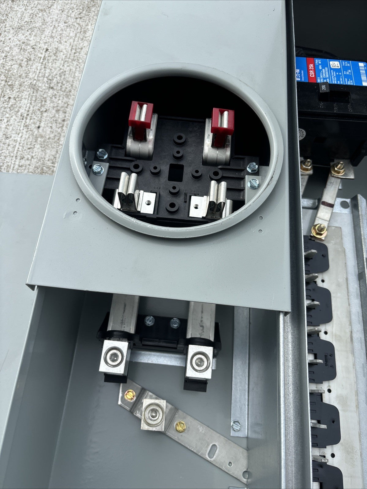 Eaton 200 Amp 20-Space 40-Circuit Surface BR Type Meter Breaker MBE2040B200BTS3