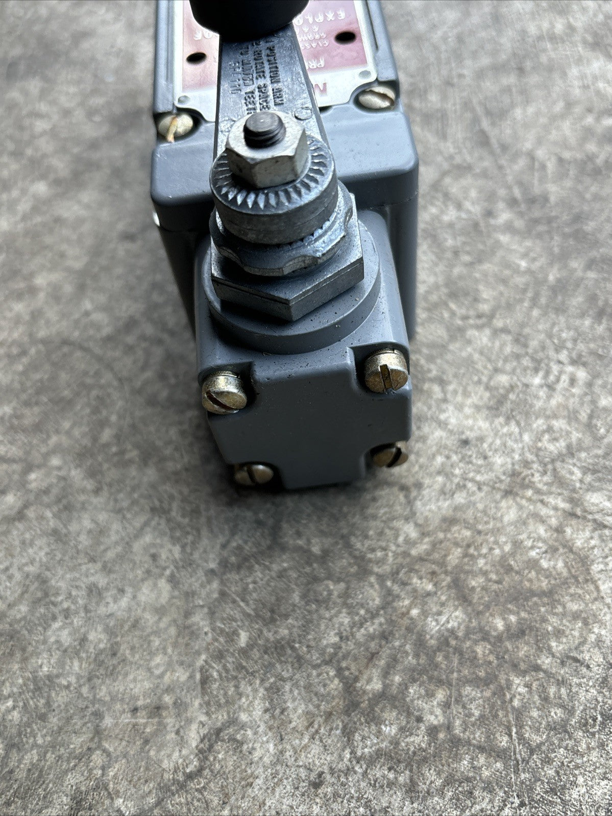 MICRO SWITCH 51ML7 E1 PRECISION LIMIT SWITCH NEW7