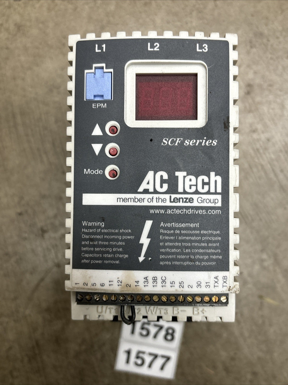 AC TECH SF210 VARIABLE SPEED DRIVE 1HP 208/240V 3PH (3F3)5
