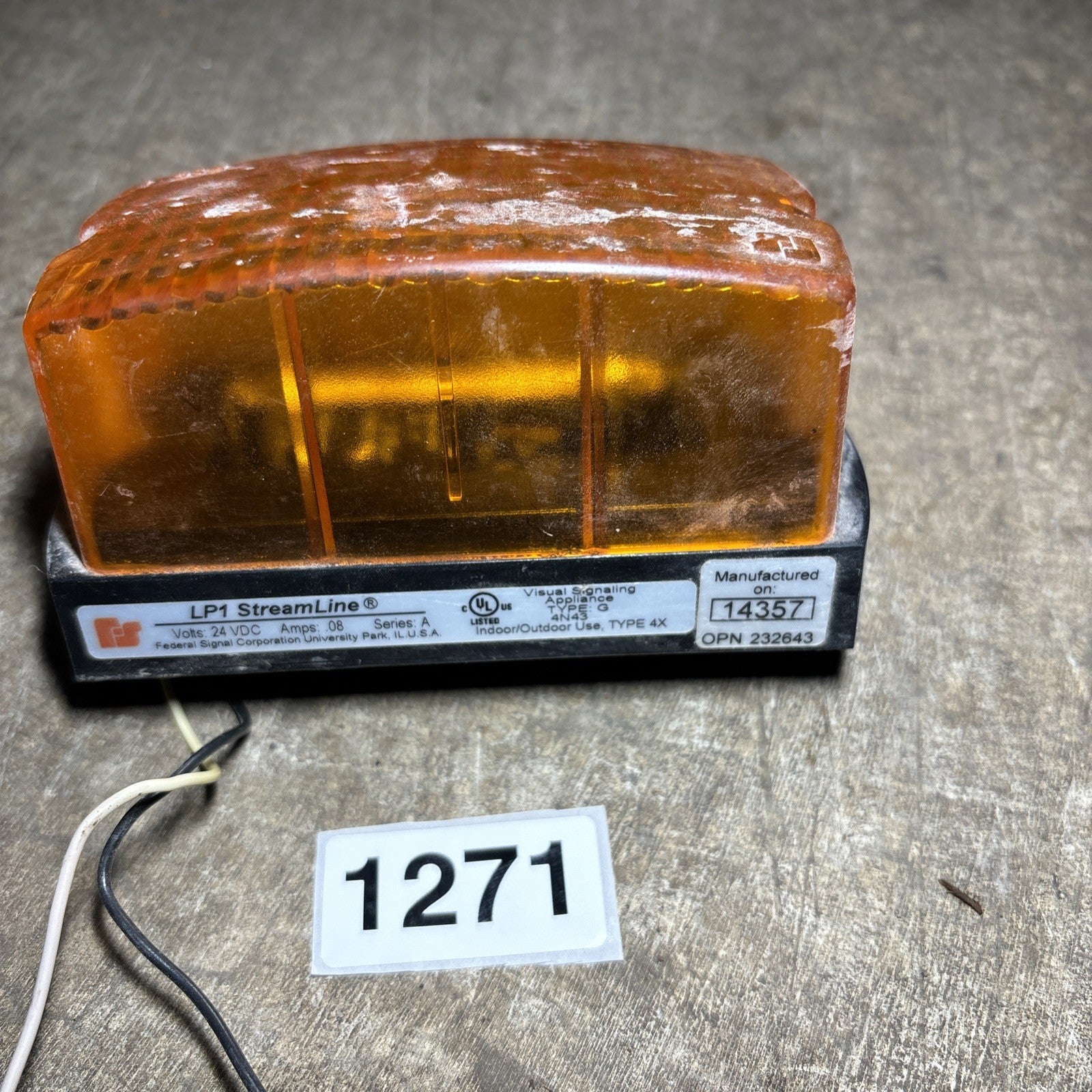 Federal Signal LP1 Streamline Mini Strobe Amber Surface Mount 120VAC .06A Ser. A1