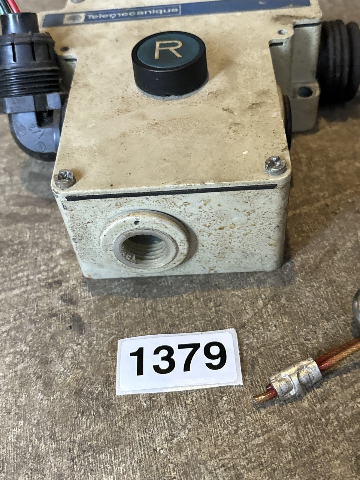 Telemecanique XY2CE1A150H7 Cable Pull Switch2