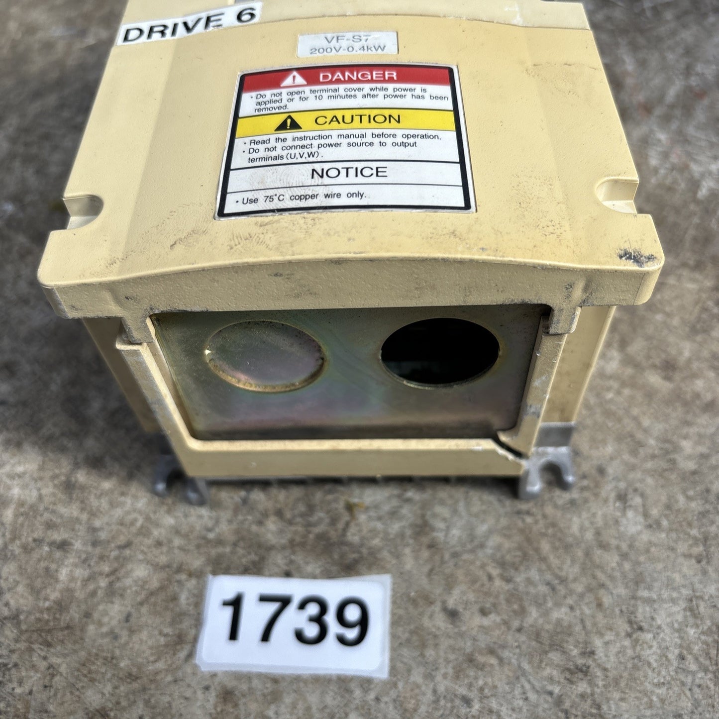 Toshiba VFS7 2004UP Transistor Invertor 3 Phase 3 Amp 200 230 Volts Works Read1