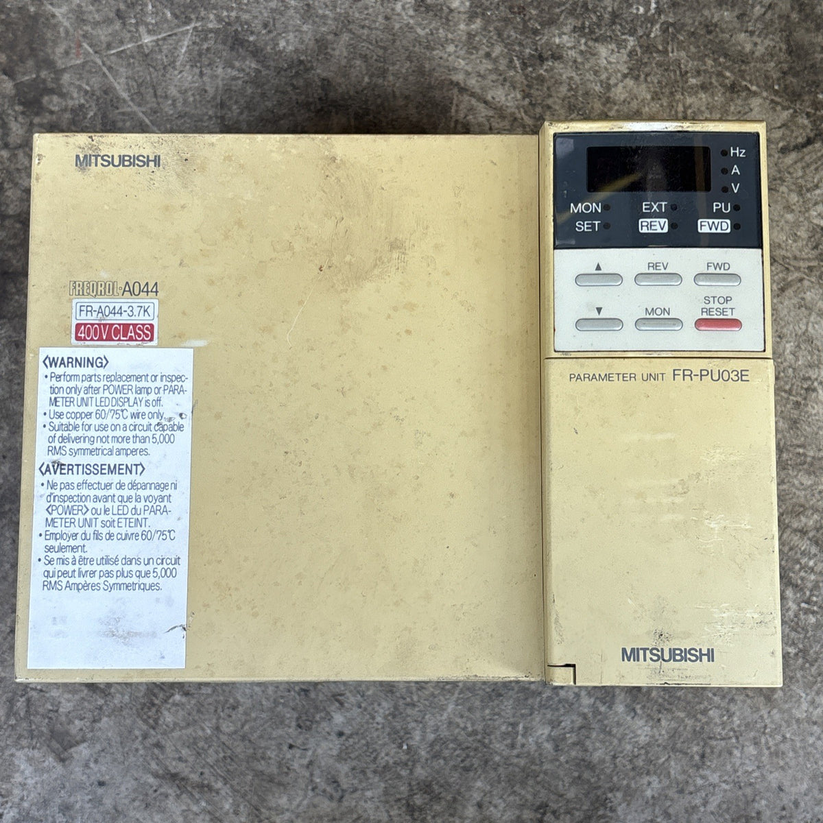 Mitsubishi FR A044 3.7K UL 5.0Hp Frequency Drive with FR PU03E Parameter Unit0
