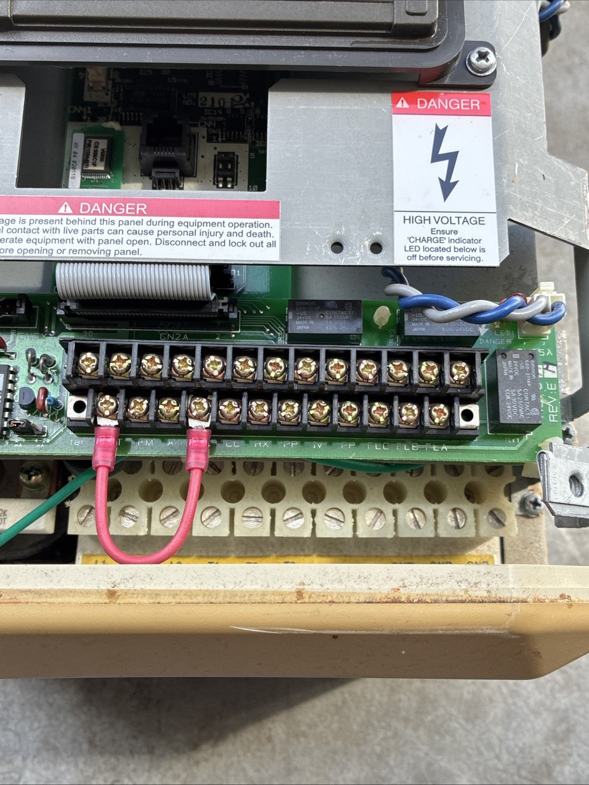 Toshiba H3 AC Drive VT130H3U4080 7.5HP 3Ph Input: 460V 12A 3p 50/60Hz4