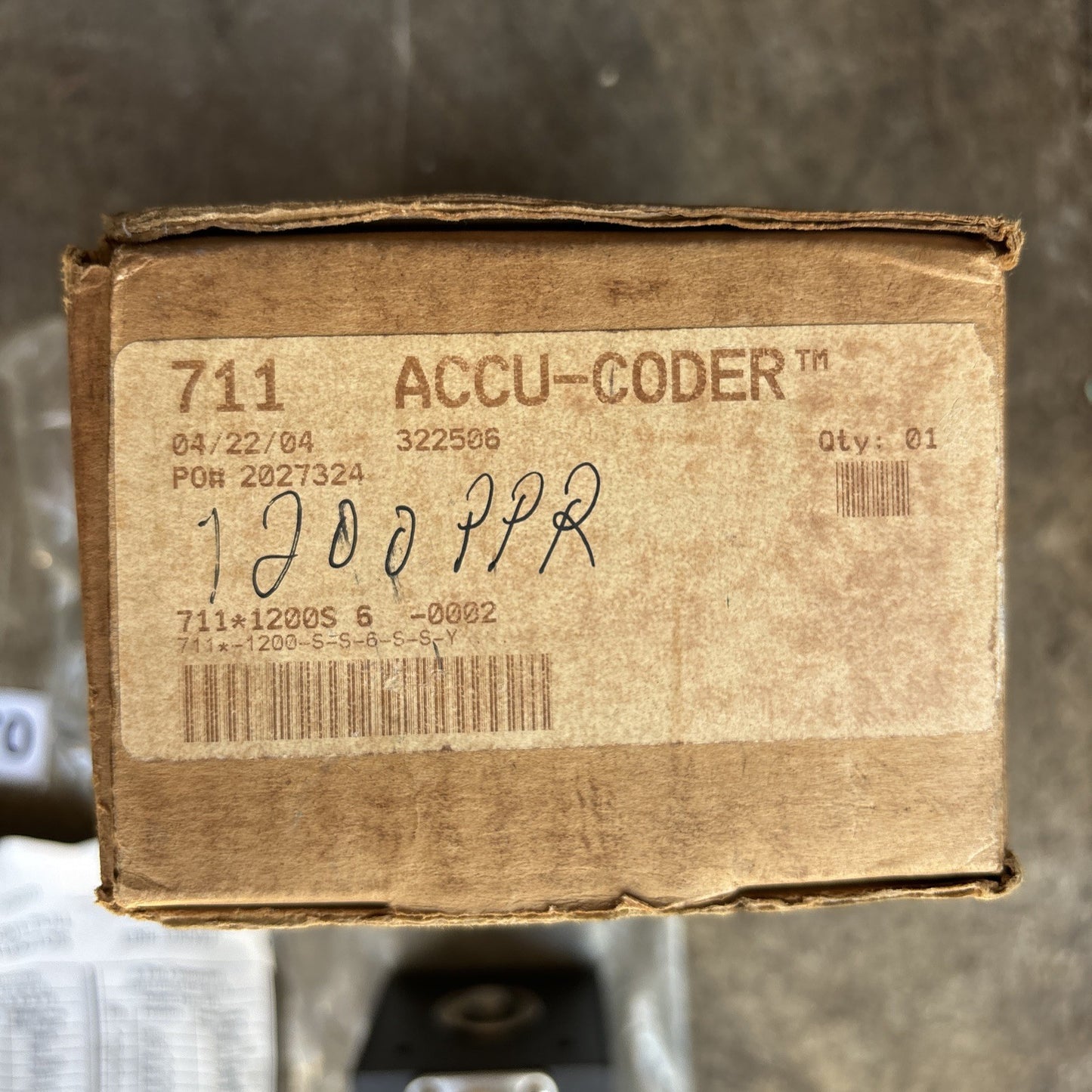 NEW ACCU CODER No box 711 S INCREMENTAL SHAFT ENCODER, 711* 5 28 VDC 6 PINS4