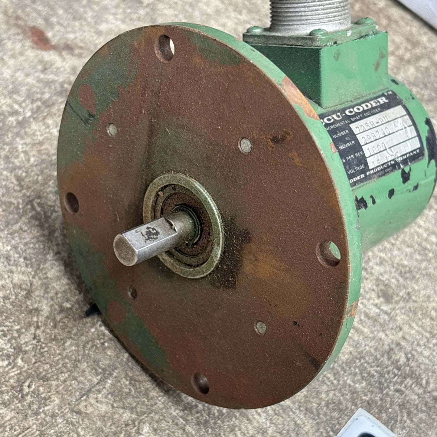 Accu Coder 725H PU Encoder 2000 Pulse/Rev 5VDC2
