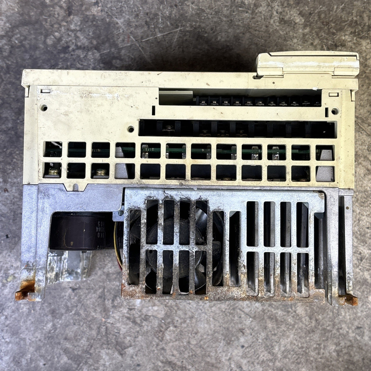 Mitsubishi FR A044 3.7K UL 5.0Hp Frequency Drive with FR PU03E Parameter Unit4
