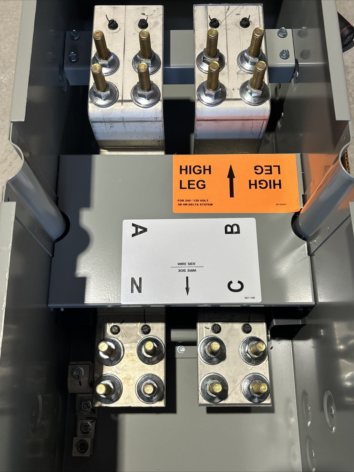 Siemens 800A 3ph Tap Box WTB3800CU Power Mod 120/240V2