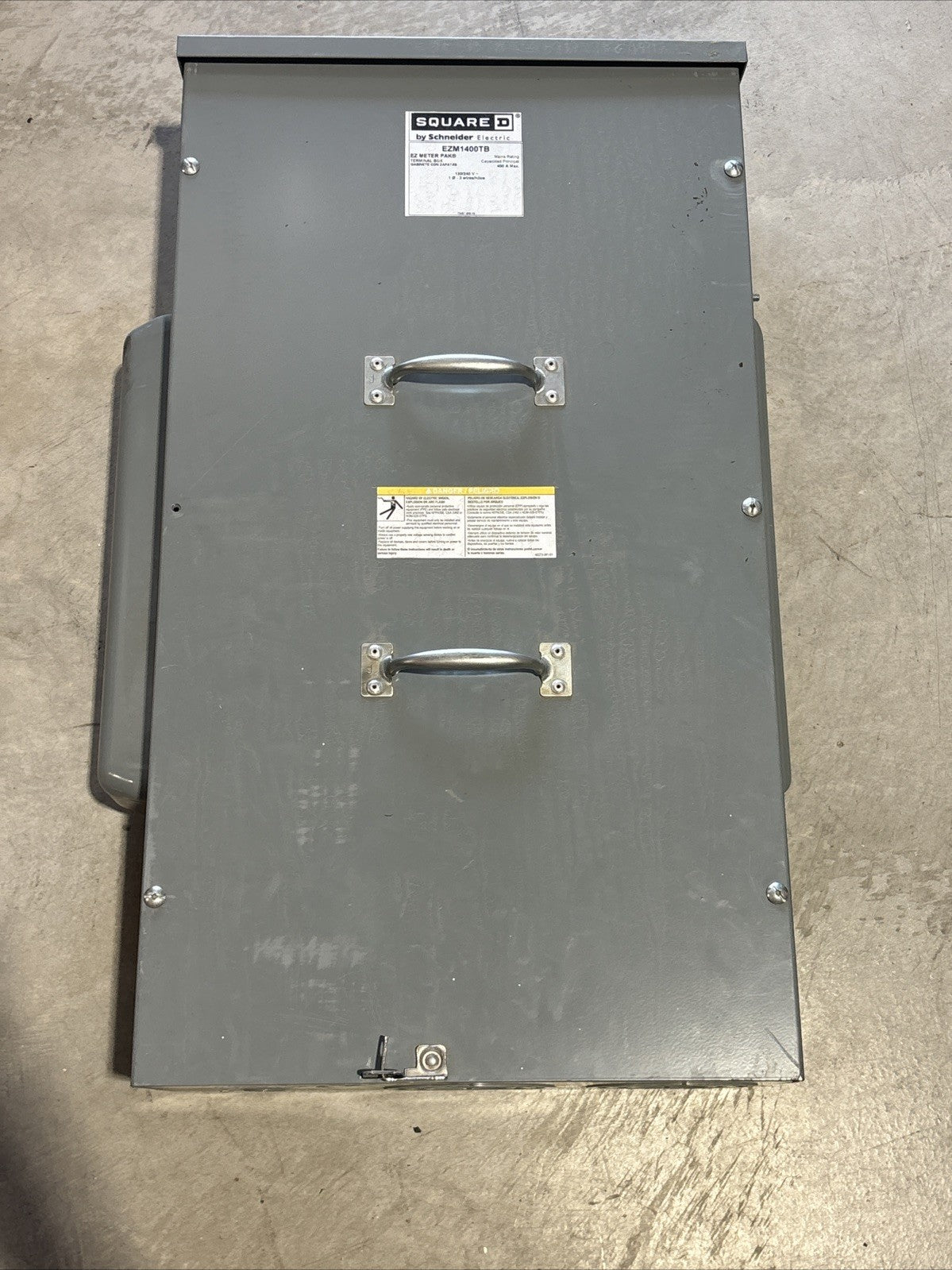 Square D EZM1400TB 400 Amp 120/240 Volt 1 Phase 3 Wire Panel Box7