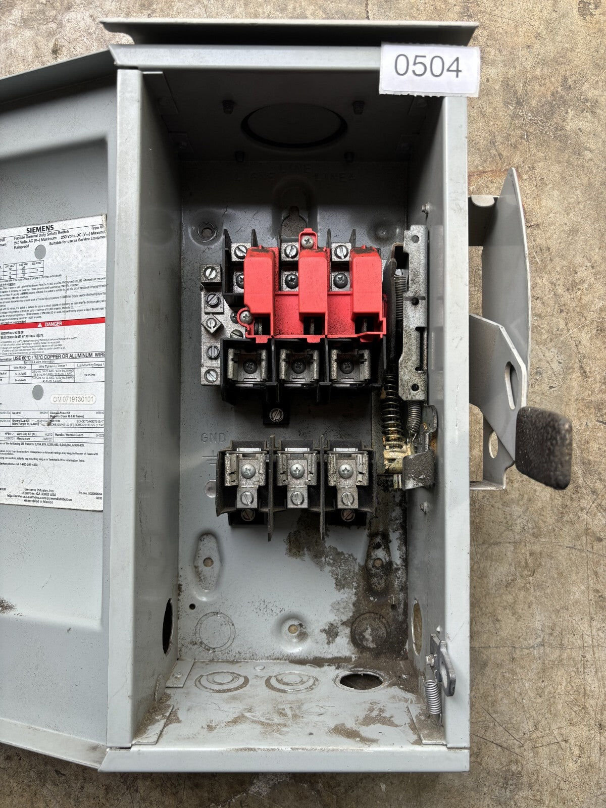 Siemens GF322NR Fusible General Duty Safety Switch 60 Amp 240 Vac1