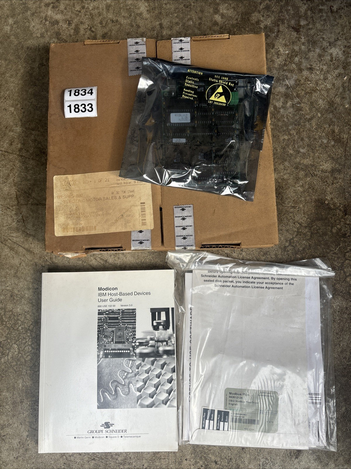 Schneider Electric Modicon S954 000 Rev A2 ModBus Plus AM SA85 0000