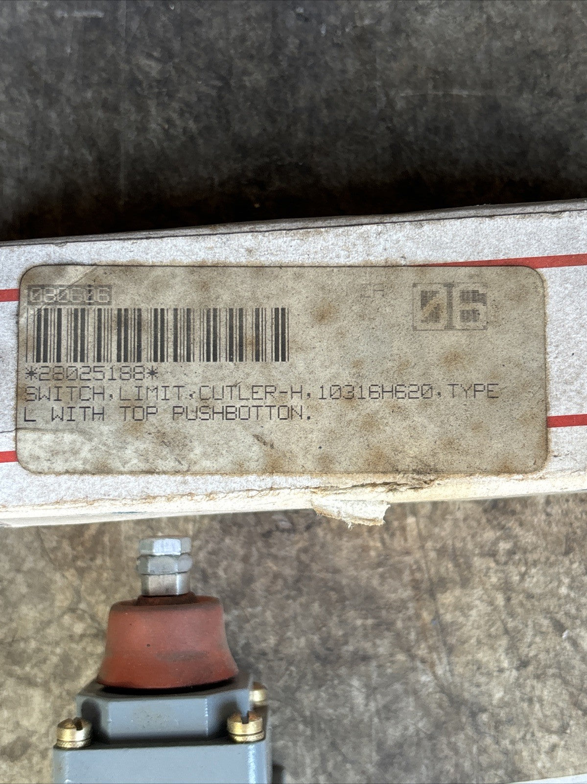 Cutler Hammer 10316H620C 600 volt Limit Switch NIB2