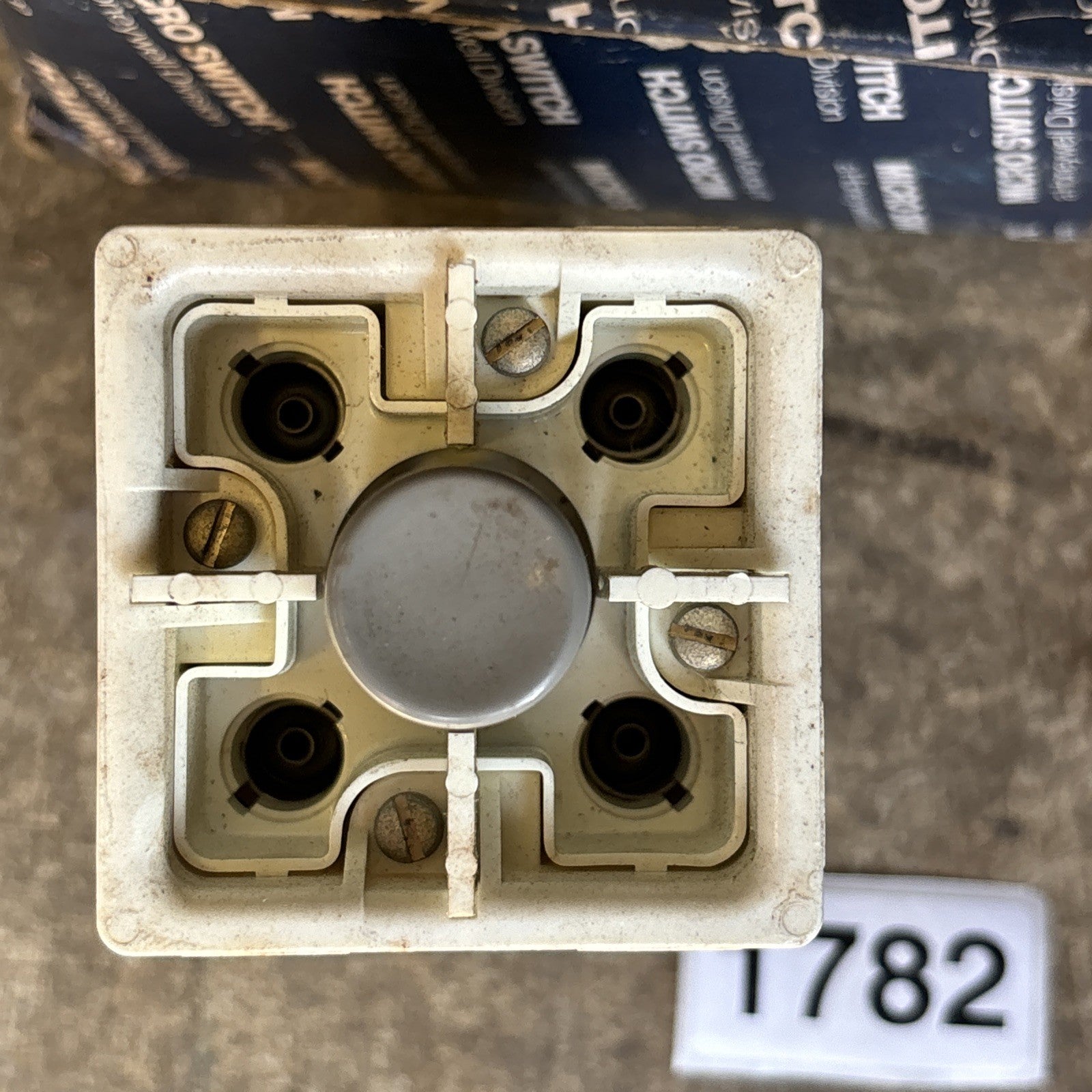 Micro Switch 909AAA03 switch selector (New)3