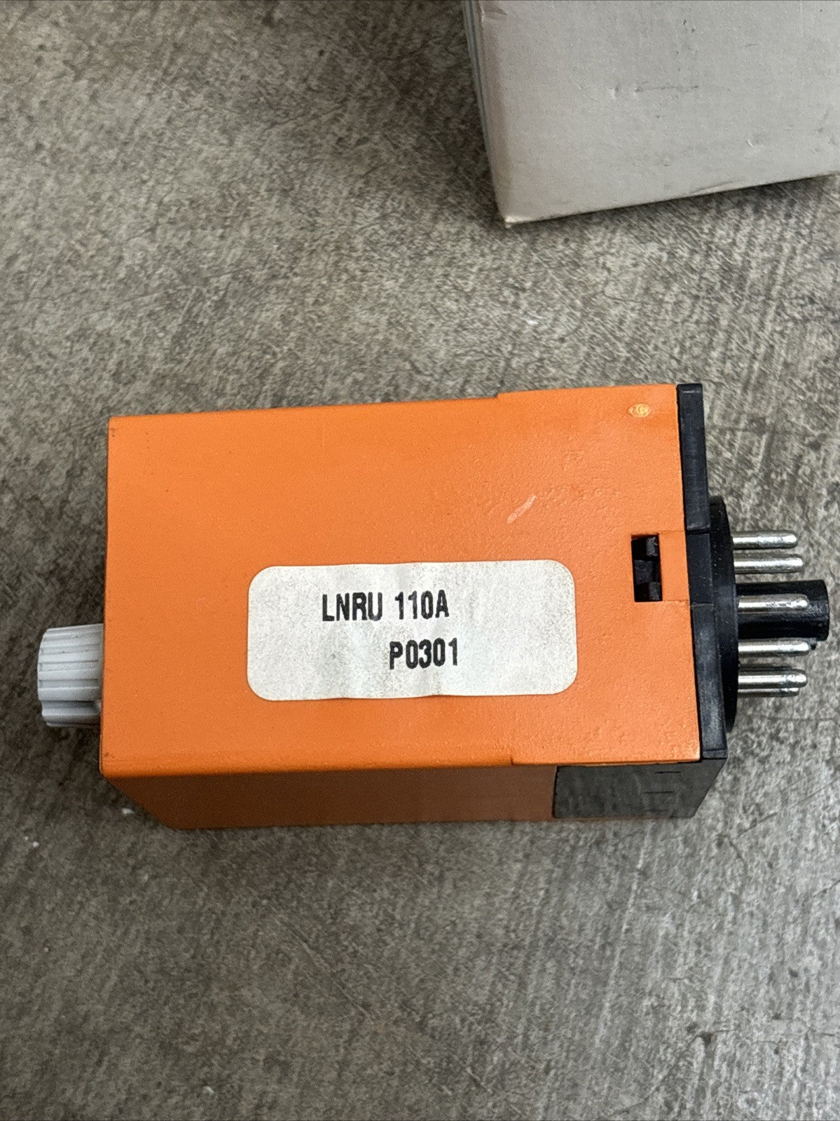 Crouzet LNRU  110A P0301 Voltage Control Relay Monitor4