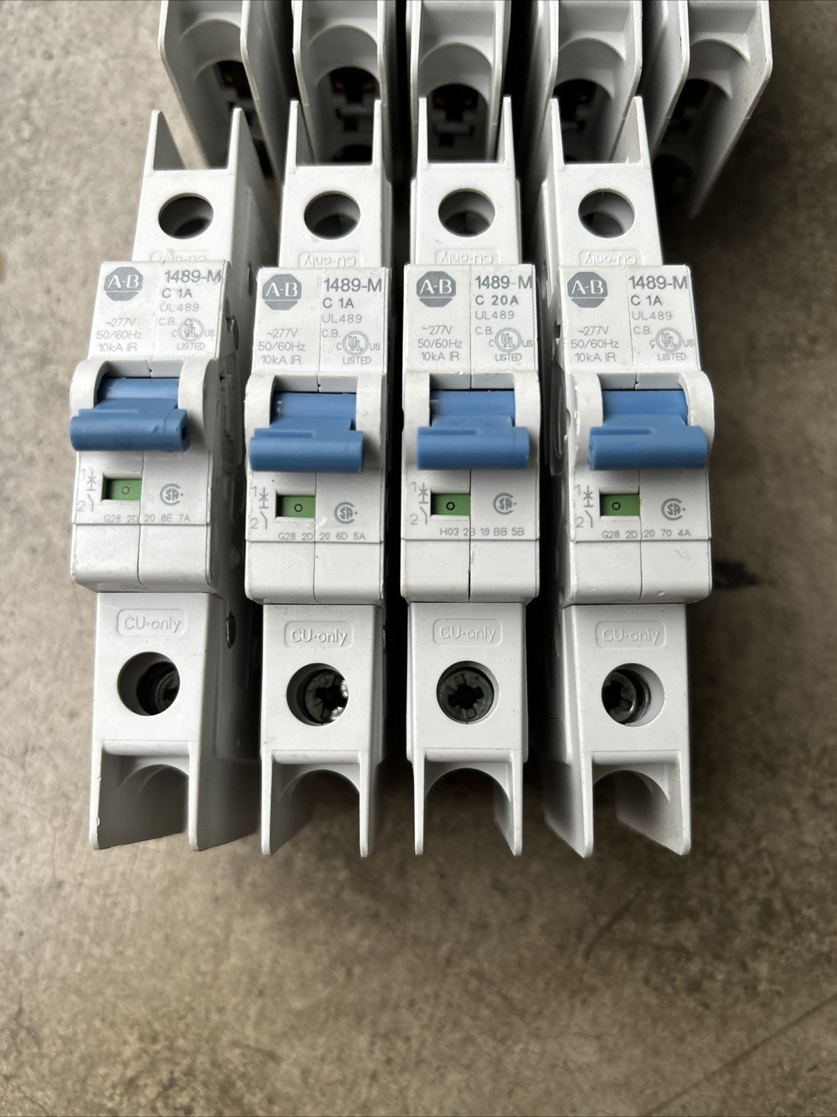 Allen Bradley 1489 M1C010 Circuit Breaker 1 Pole 1 Amp 277VAC Ser. D Lot Of 92