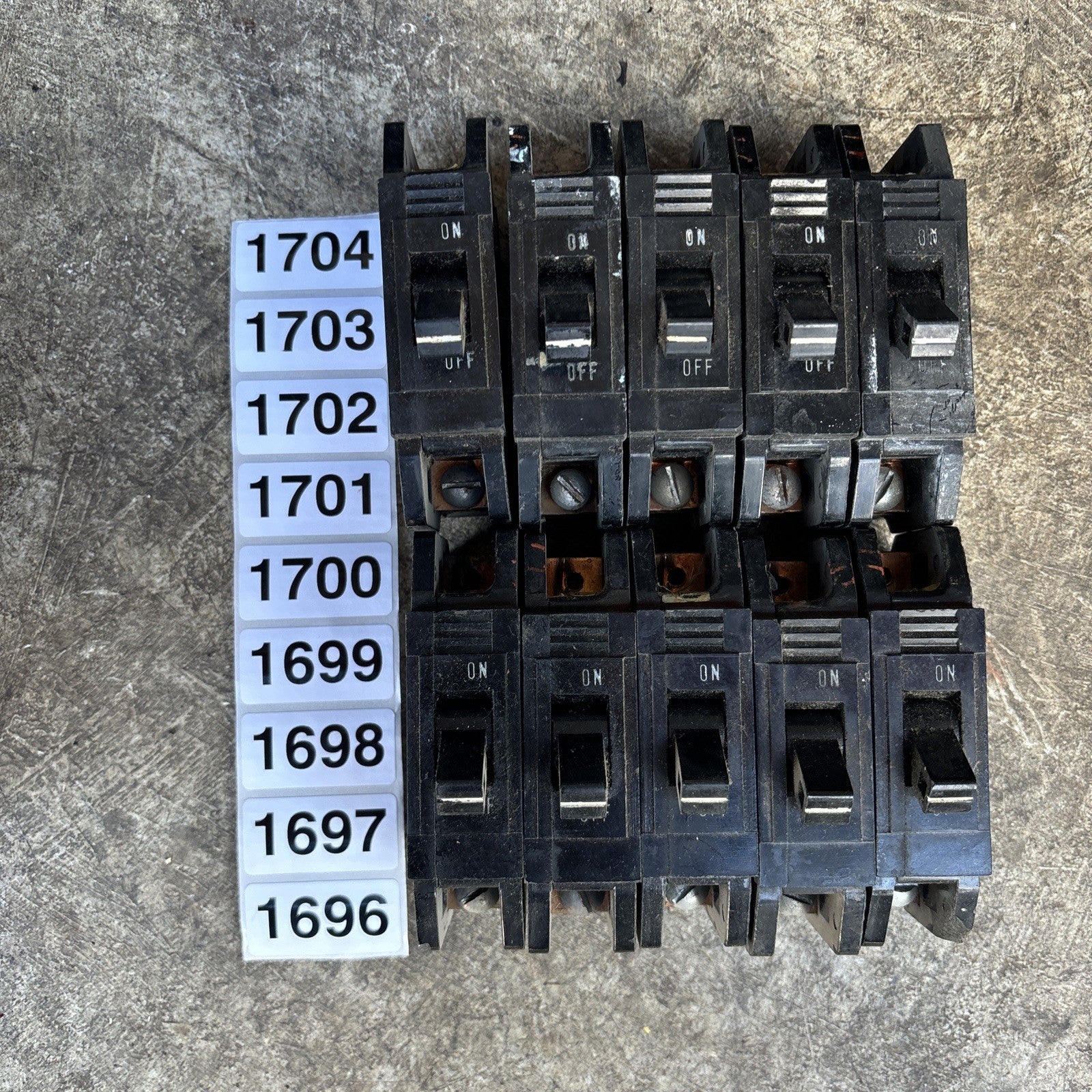 Lot Of 10 SQUARE3 D  TYPE  QB /  991120  / 20AMP/USE(33C3UP0