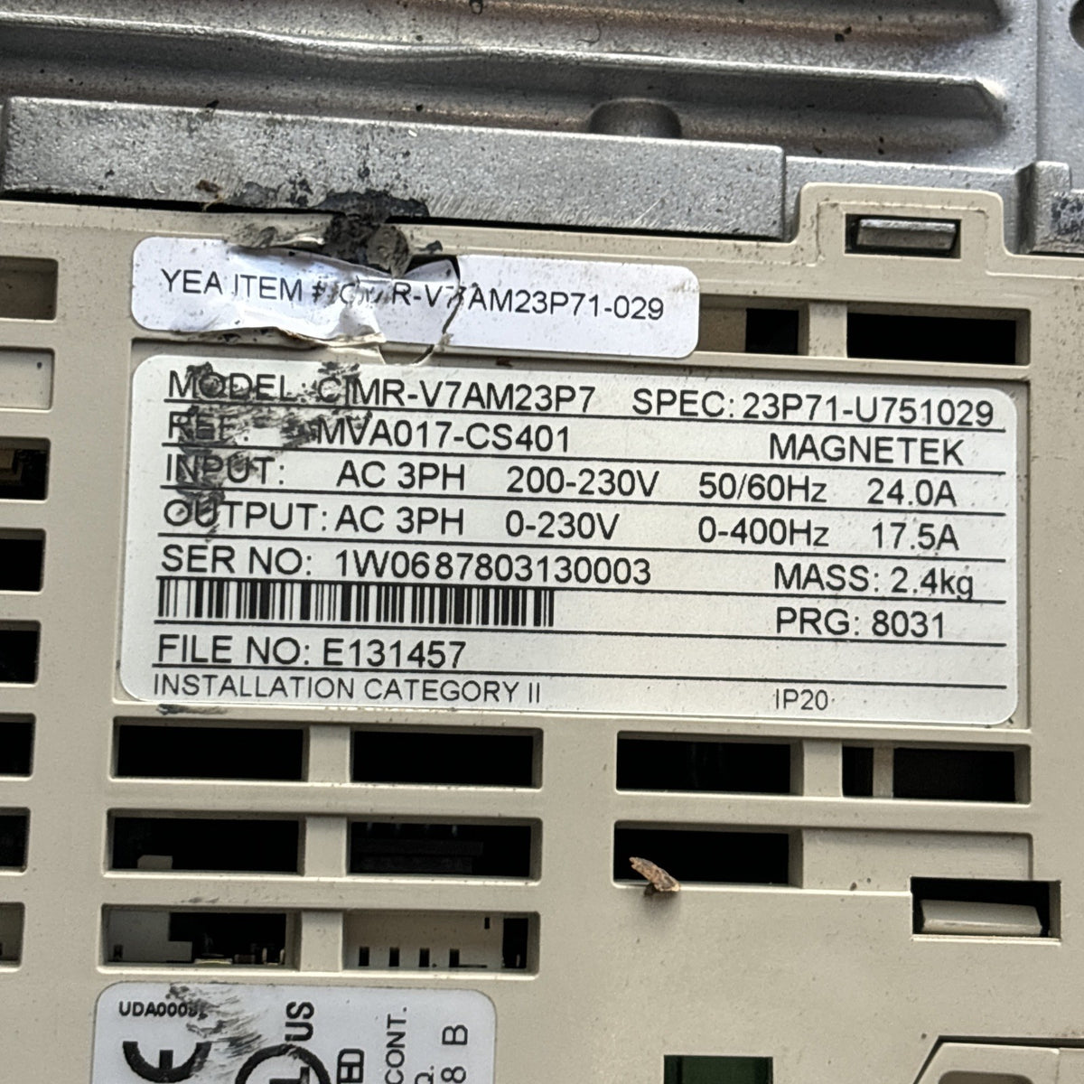 Yaskawa CIMR V7AM23P7 VS Drive GPD 315/V7 200 230V 50 60Hz4