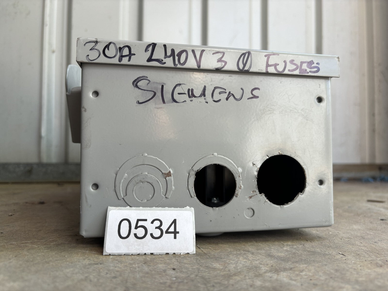 Siemens HF321N Fusible Heavy Duty Safety Switch 30 Amp 240 Vac6
