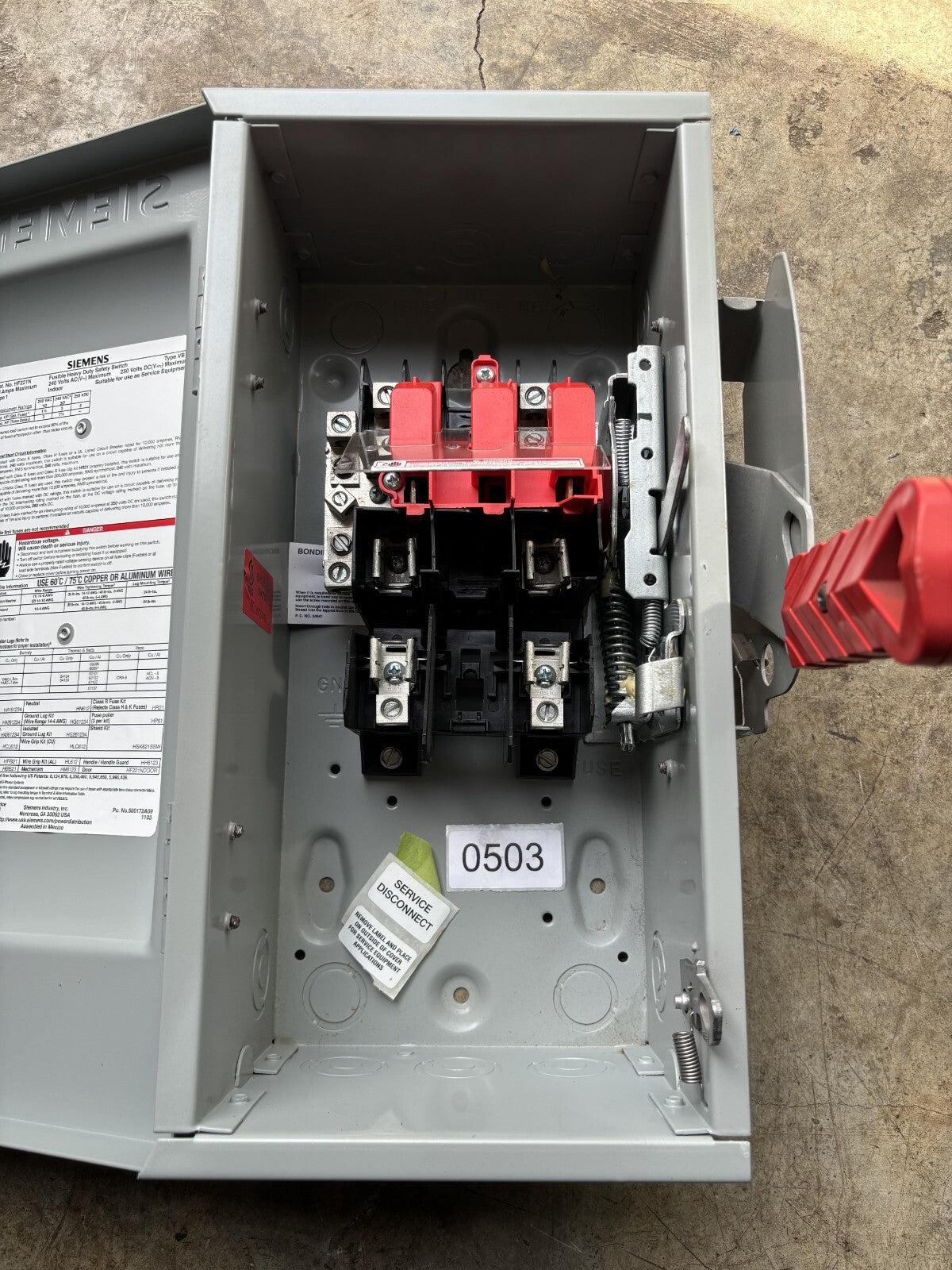 Siemens HF221N Fusible Heavy Duty Safety Switch 30 Amp 240 Vac1
