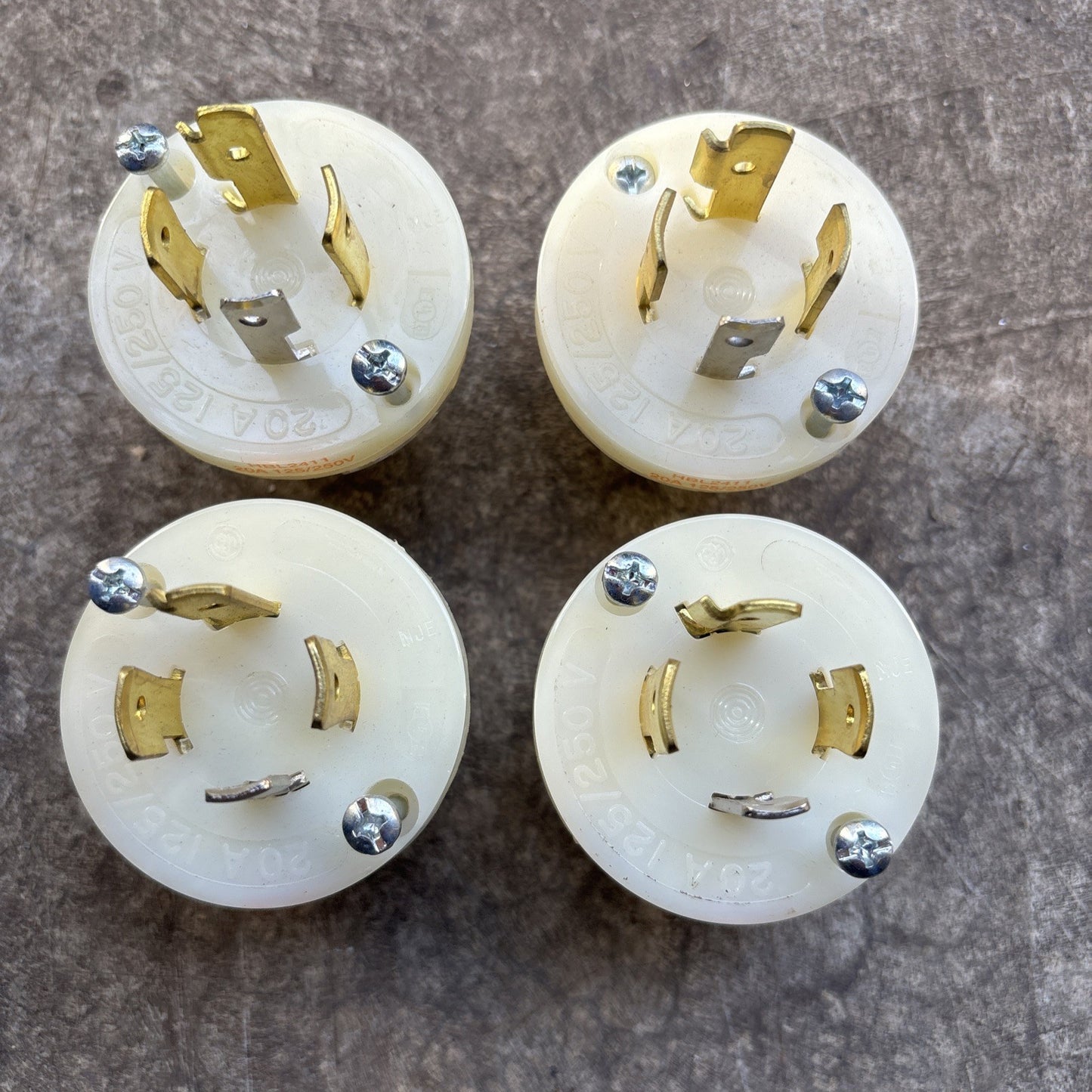 Hubbell HBL2411 Twist Lock Plug 3P/4W 125/250V NEMA L14 20P Lot Of 41