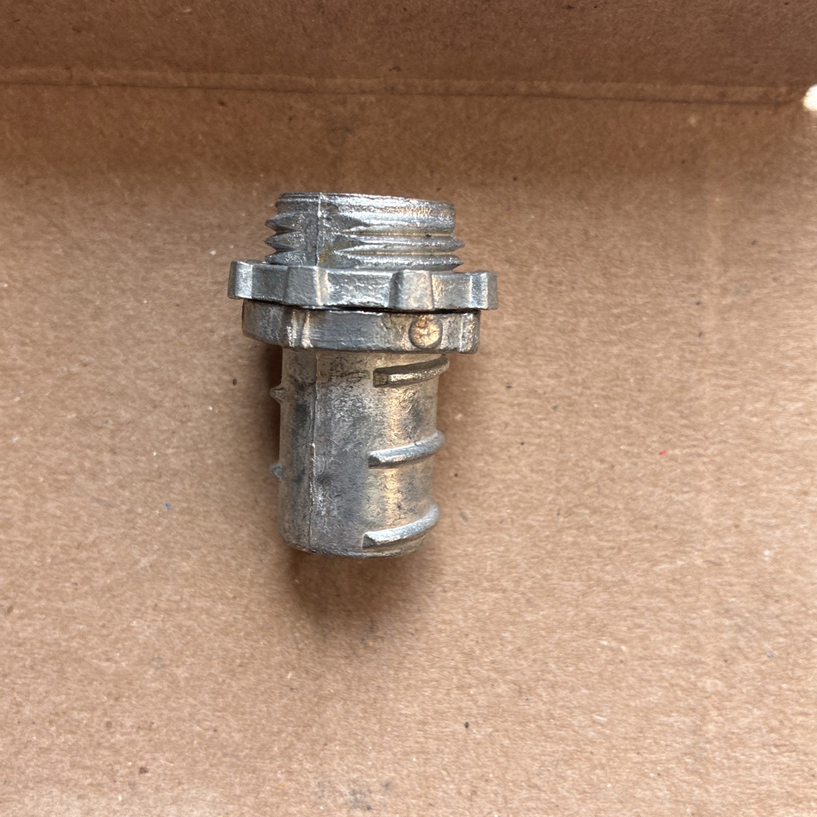 50 PC Arlington Industries GF50 1/2" Flexible Metal Conduit Screw In Connector1