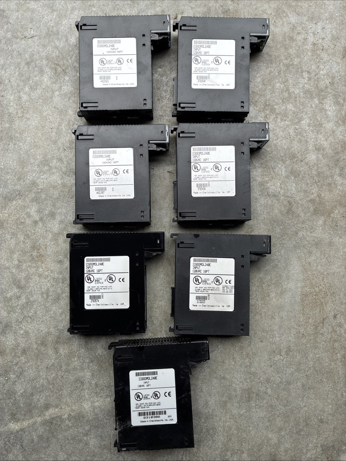GE FANUC IC693MDL240E INPUT 120 VAC 16 PT  USED0