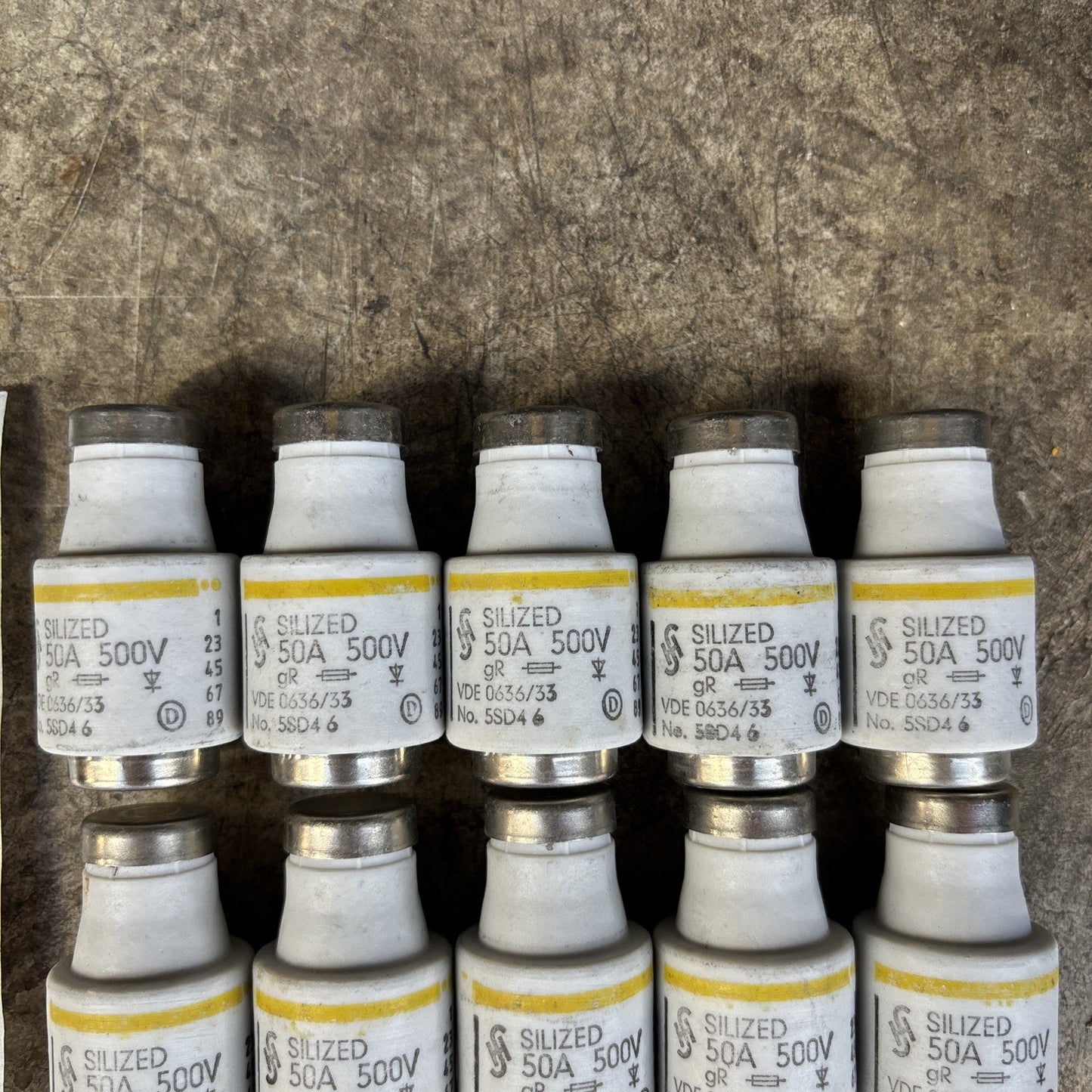 Siemens 5SD46 Silized Ceramic Bottled Fuse 50A 500V (Lot of 10)1