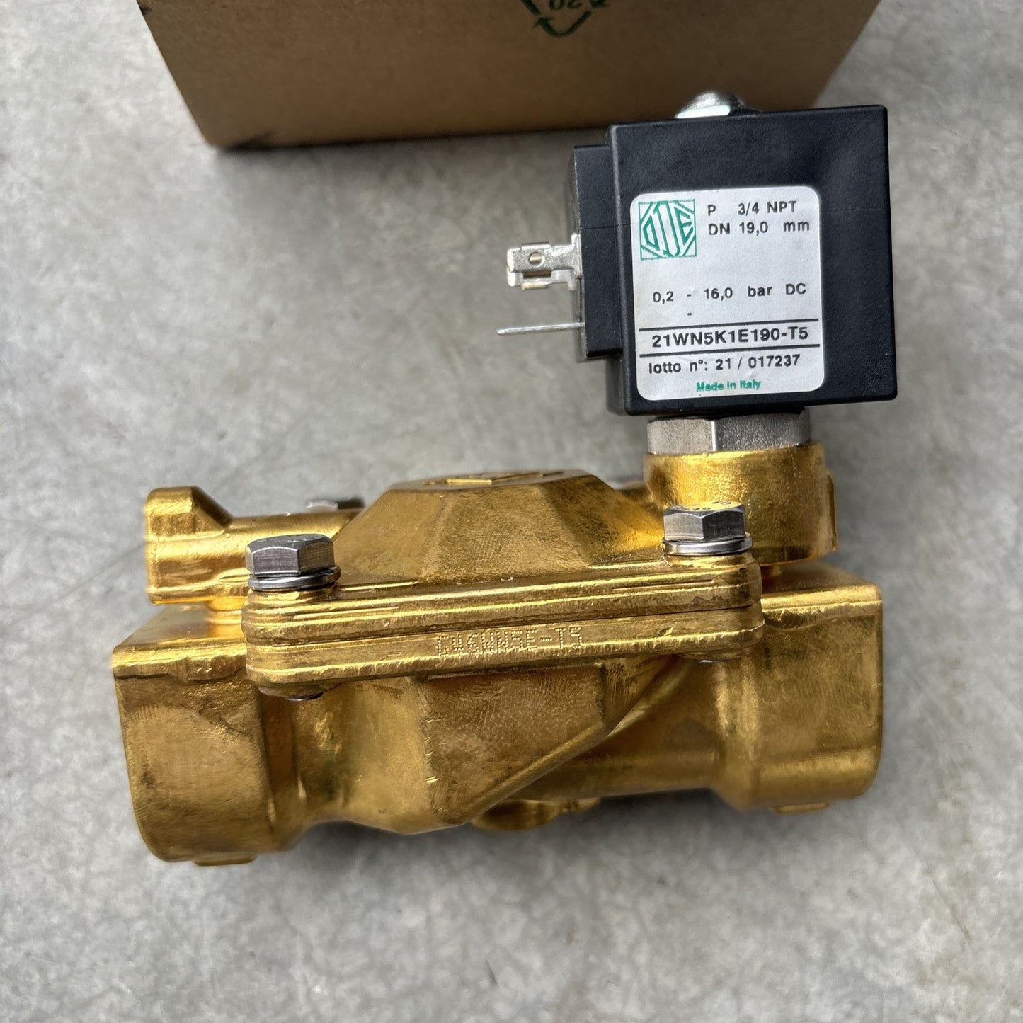 ODE 21WN5K1E190-T5 Solenoid 3/4” Brass Valve1