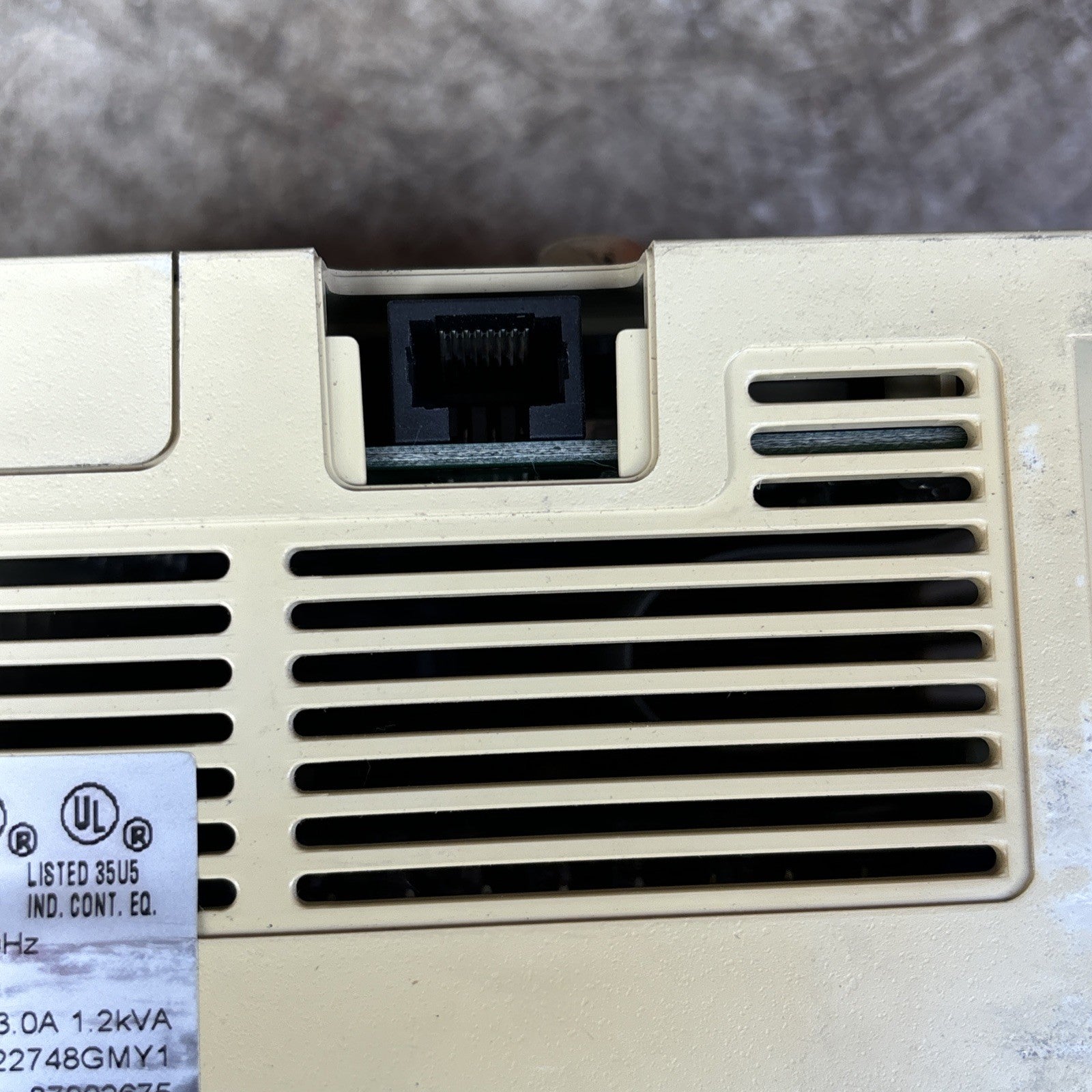 Toshiba VFS7 2004UP Transistor Invertor 3 Phase 3 Amp 200 230 Volts Works Read3