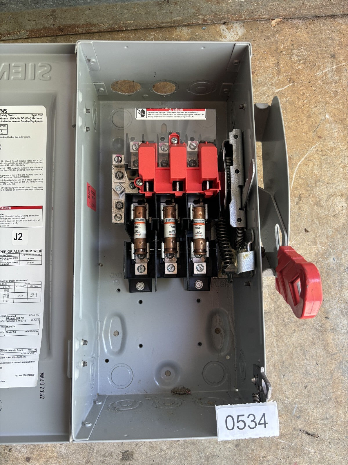 Siemens HF321N Fusible Heavy Duty Safety Switch 30 Amp 240 Vac2