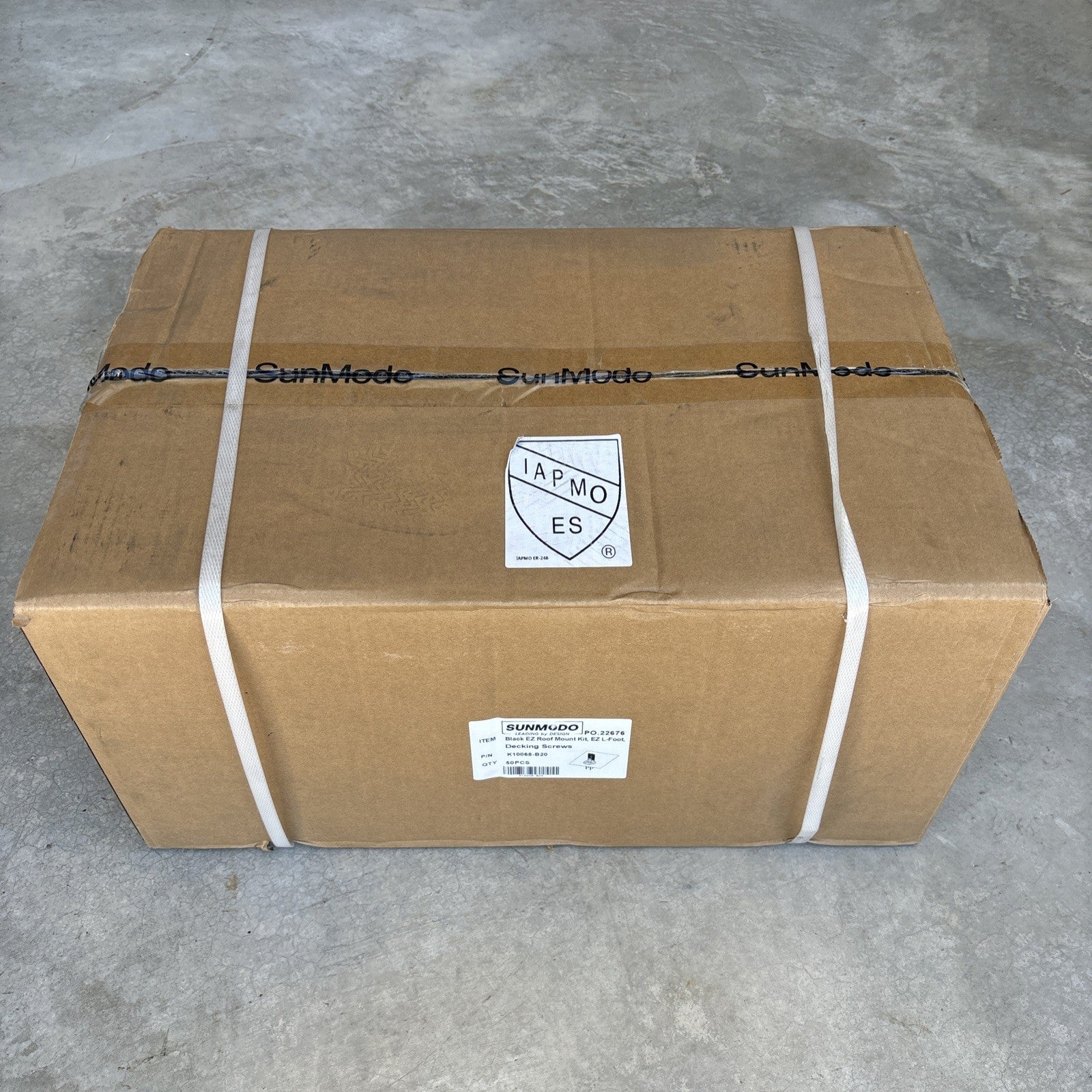 Case Of 50 Sunmodo K10068 B20 EZ Roof Mount Kit EZ L  Foot Balck0