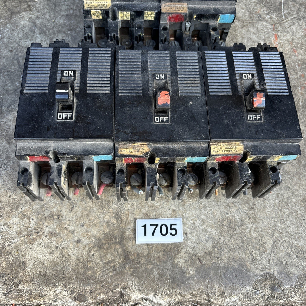 Lot Of 5 Square D 992315 Circuit Breaker 15A 3 Pole 250VAC Used1
